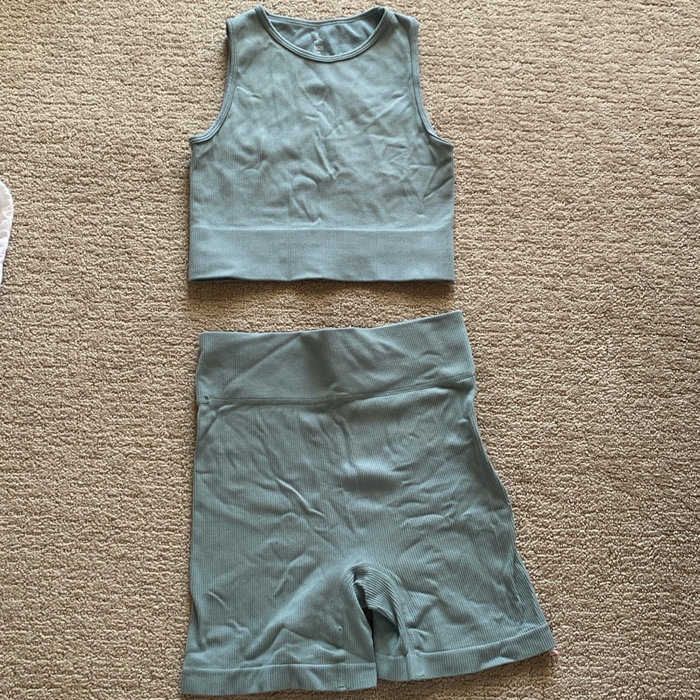 Green Workout Set